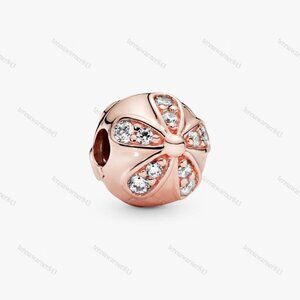 Pandora Sparkling Daisy Flower Clip Charm